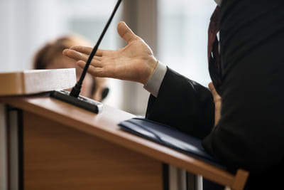 An expert witness giving a testimony in court